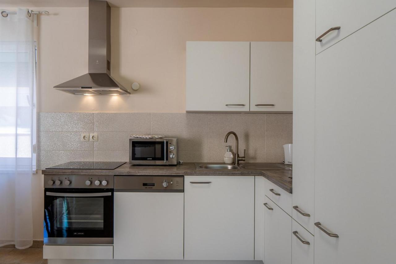 Apartments Sum Mora Vir Extérieur photo
