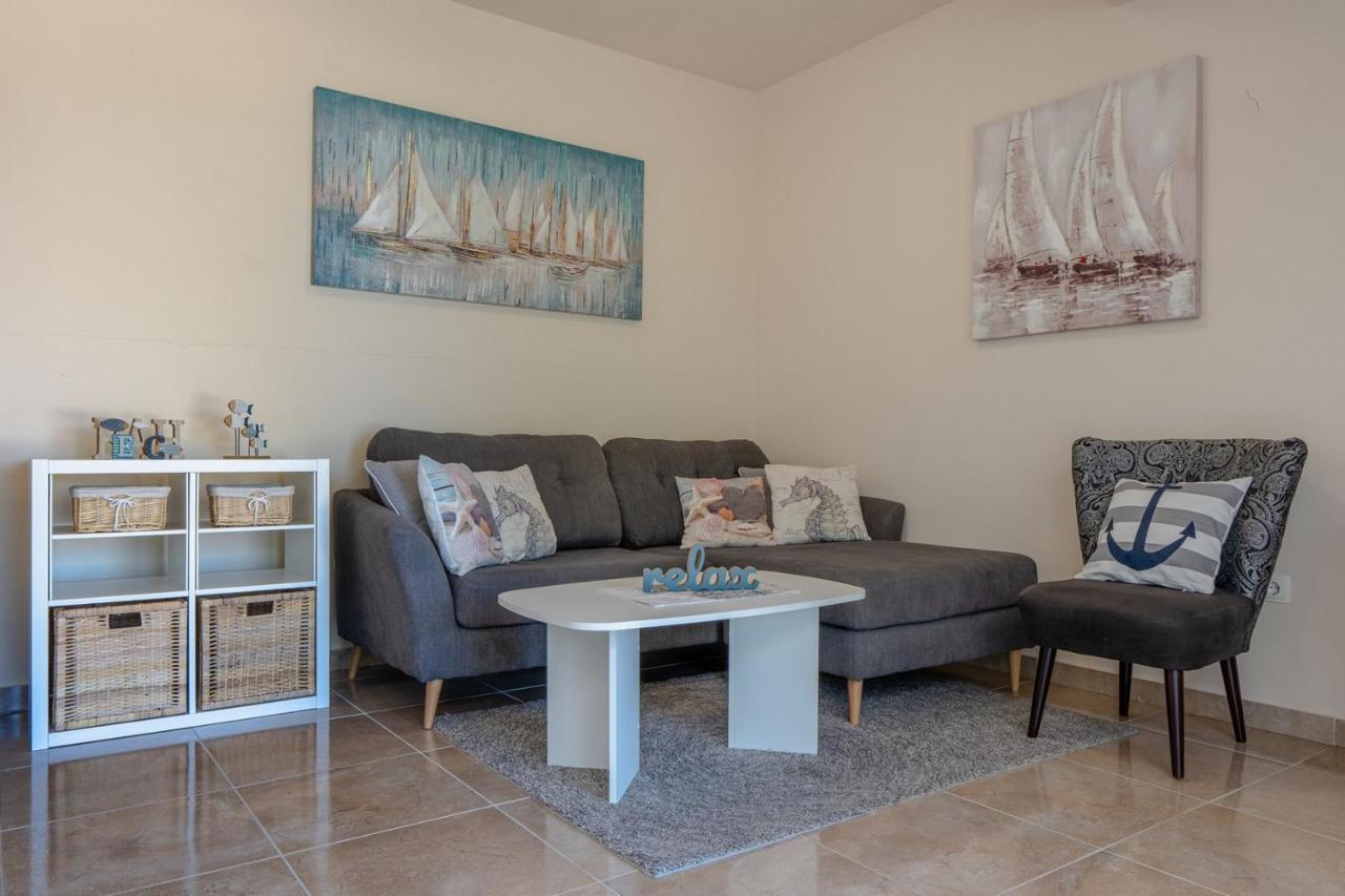 Apartments Sum Mora Vir Extérieur photo